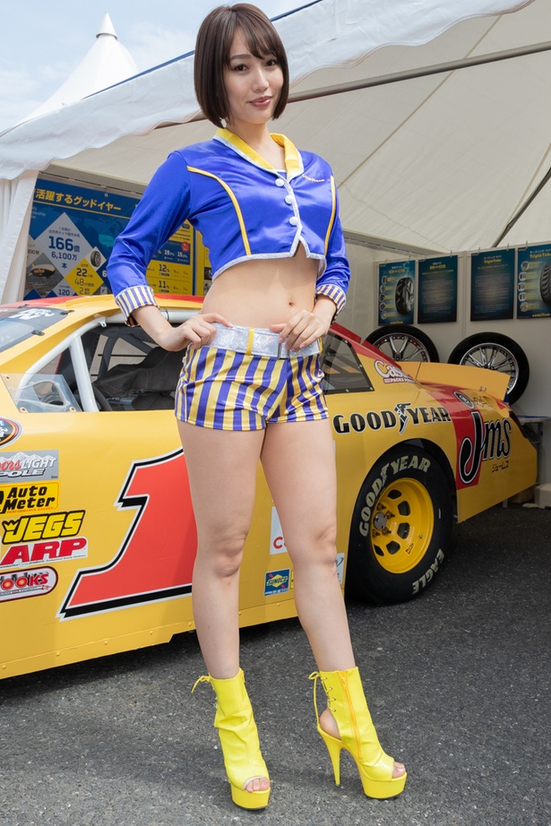 モータースポーツジャパンフェスティバル2018で見つけた美女たち(22/40)