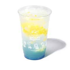  「プレイフルスカッシュ(青空ぶどう)」(各700円) 