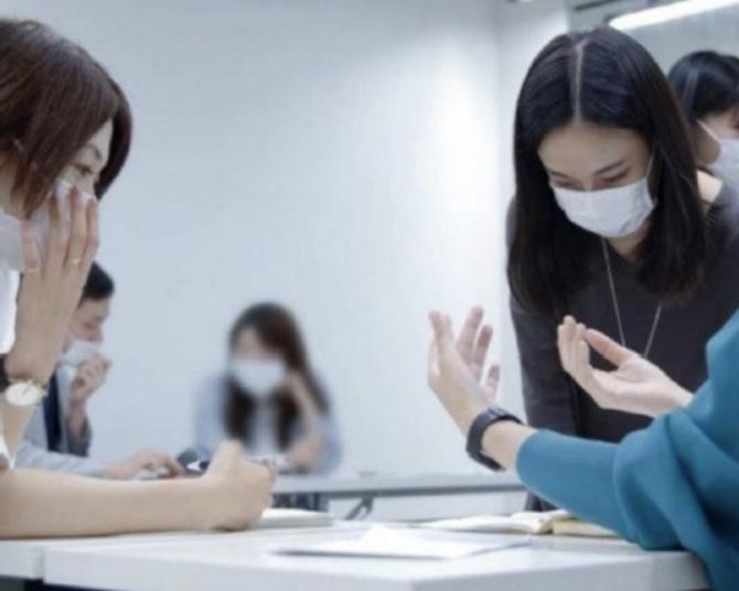 会議で言いたいことが伝わらない…を解決！15文字と「0.8倍速」で伝わるビジネス会話術