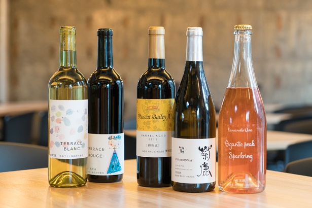 九州産の日本ワインや店オリジナルの生ワインも取り扱う