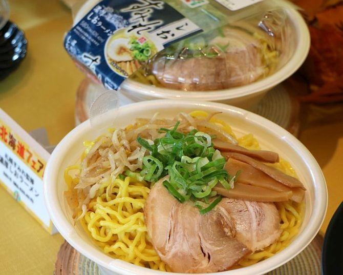 セブンイレブンが秋の行楽シーズンに注目される「北海道」に着目！北海道の人気店監修グルメ＆ご当地メニューを発売