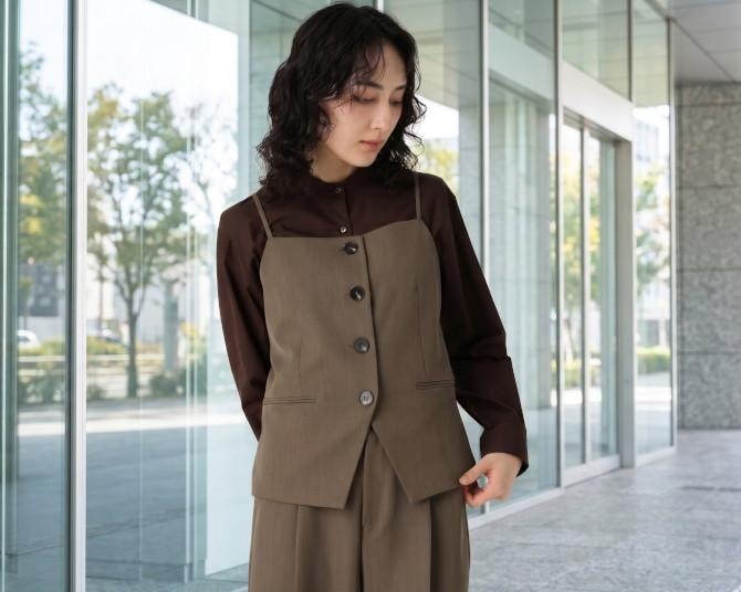 「ビスチェ、オフィスで浮かない？」の不安を解消！「洋服の青山」初のビジネスビスチェが“きちんと見え”を叶える