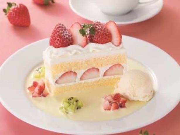 カフェモロゾフでは3月1日から5月31日(木)までいちごを使ったスイーツも販売している