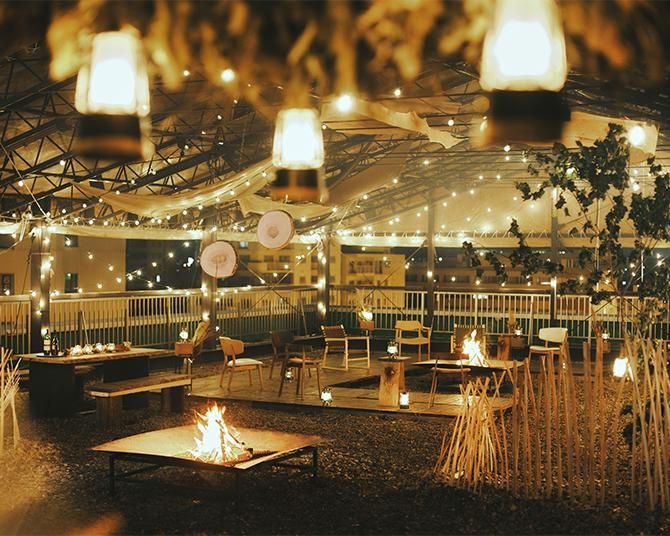 日帰り利用OK！「旭川まちなか焚き火Bar」が星野リゾート・OMO7旭川で開催中