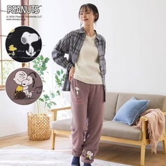 「腹巻付き裏ボアルームパンツ スヌーピー」(4490円)