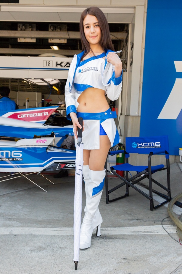 スーパーフォーミュラ開幕戦を彩ったレースクイーンin鈴鹿サーキット