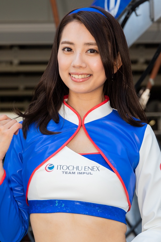 スーパーフォーミュラ開幕戦を彩ったレースクイーンin鈴鹿サーキット