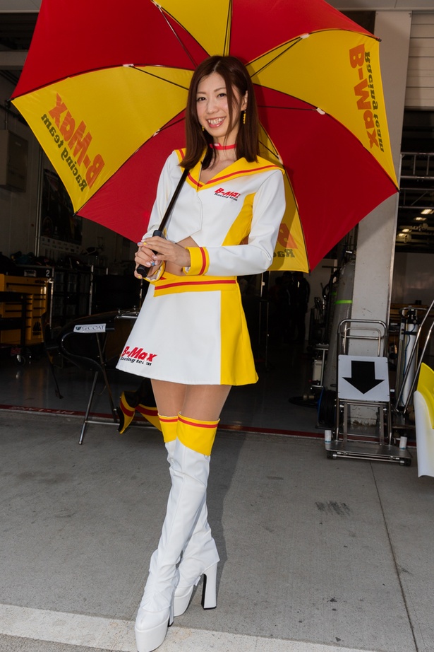 スーパーフォーミュラ開幕戦を彩ったレースクイーンin鈴鹿サーキット