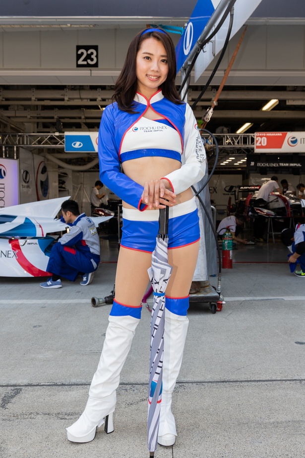 スーパーフォーミュラ開幕戦を彩ったレースクイーンin鈴鹿サーキット