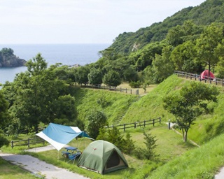 須川 家族 村 オート キャンプ 場