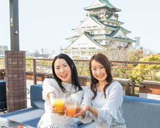 屋上から大阪城天守閣を眺めるバーベキューが人気！旨い肉と抜群の景観に予約殺到