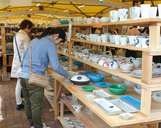 九州の人気陶器市で“マイ器探し”！GWの開催スケジュールをチェック！
