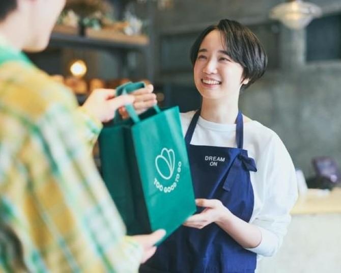 パンも海鮮丼も半額に!?フードロス削減アプリ「Too Good To Go」でおいしく楽しく社会貢献してみた