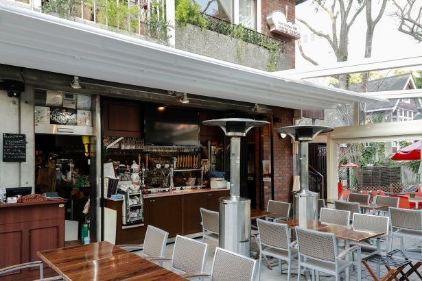 来年で創業70周年を迎える老舗ビアレストラン「日比谷サロー」