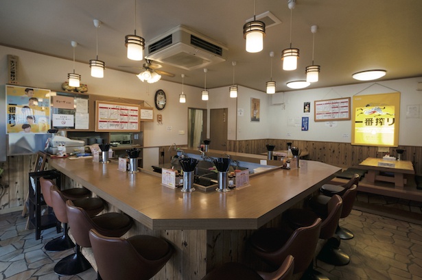駅近なので、宴会を楽しむこともできる / ベトコンラーメン 新京 中川店