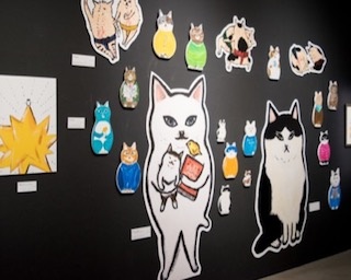 猫まみれのイベント「ねこ画展」の様子をお届け！
