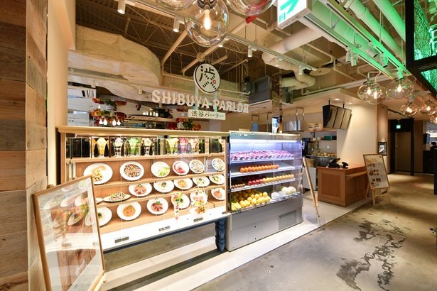 7階には食の新スポット「MAG7(マグセブン)」に登場したフルーツパーラー 「SHIBUYA PARLOR」 
