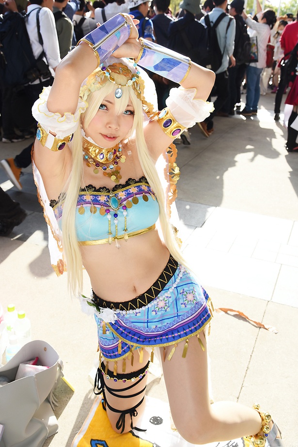 「ラブライブ！」の絢瀬絵里に扮する ぐぐるさん