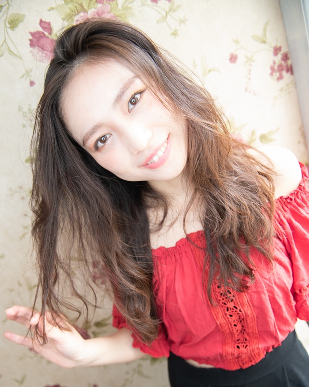 【写真を見る】女優の小田切正代