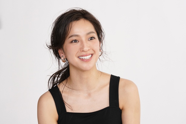 【写真を見る】「ピーチ・ジョン」新CMに出演したミューズ・中村アンが美ボディーについて語った