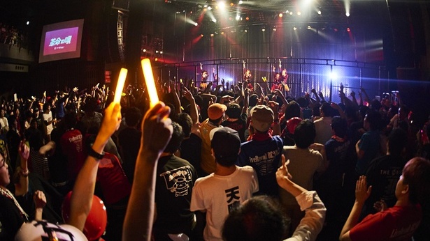 ライブレボルトは斬新な演出も話題