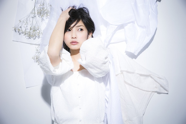 植田真梨恵が待望の8thシングルをリリースする!