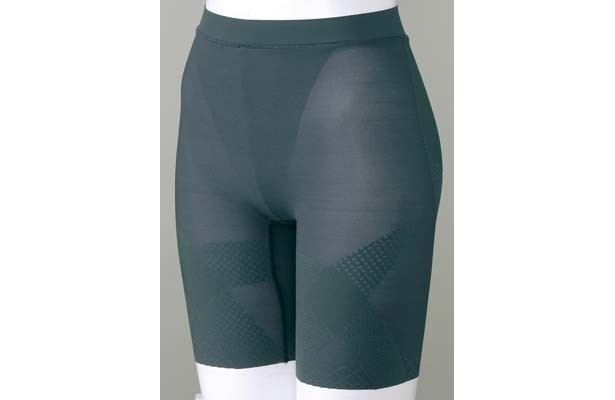 履くだけで脂肪燃焼！進化した“お手軽ダイエット下着”とは