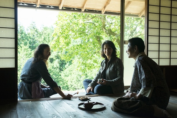 本作が、世界中で高い評価を得る河瀬直美監督の長編劇映画10作目となる