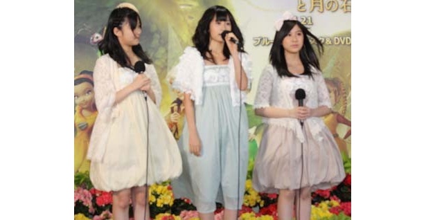 『ティンカー・ベルと月の石』の発売記念イベントの様子