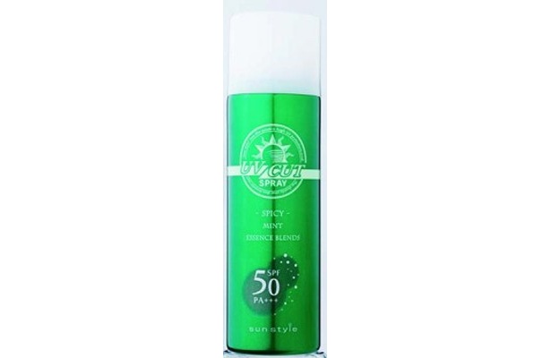 イシュア/サンスタイルUVカットスプレー」(1260円)