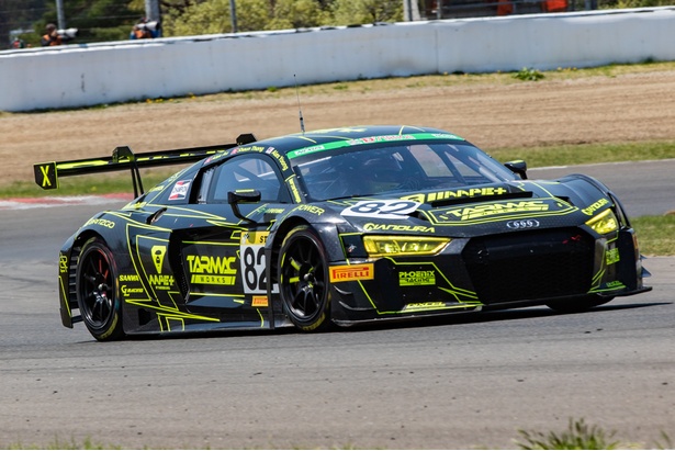 Phoenix Racing AsiaのPhoenix Racing Asia R8（82号車）