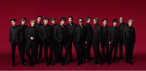 【写真を見る】EXILE ATSUSHIは「僕もサッカーをやっていた人間として、この楽曲で日本サッカー界を盛り上げていけたらうれしいです」