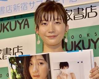 小倉優香ファースト写真集で「恥ずかしさは全然ありませんでした」