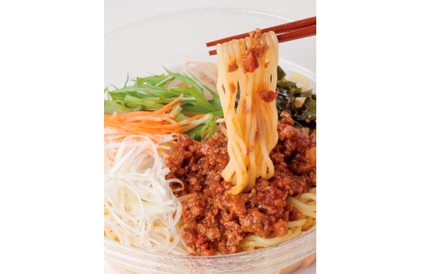 最初は甘味のあるスープが徐々に辛くなり、最後には汗がじんわり出るほど