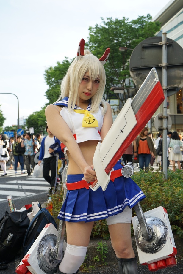 「アズールレーン」の綾波に扮したぴょんりささん