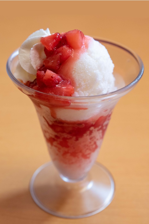 練乳かき氷いちご(税抜280円)