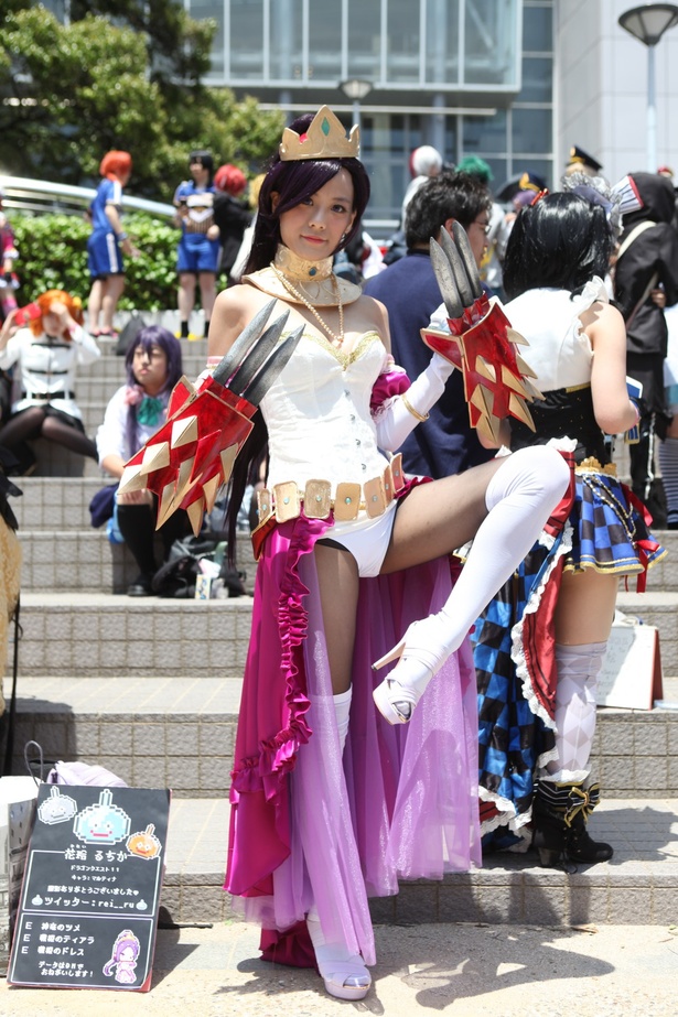 「ドラゴンクエストXI」のマルティナに扮した花玲るちかさん