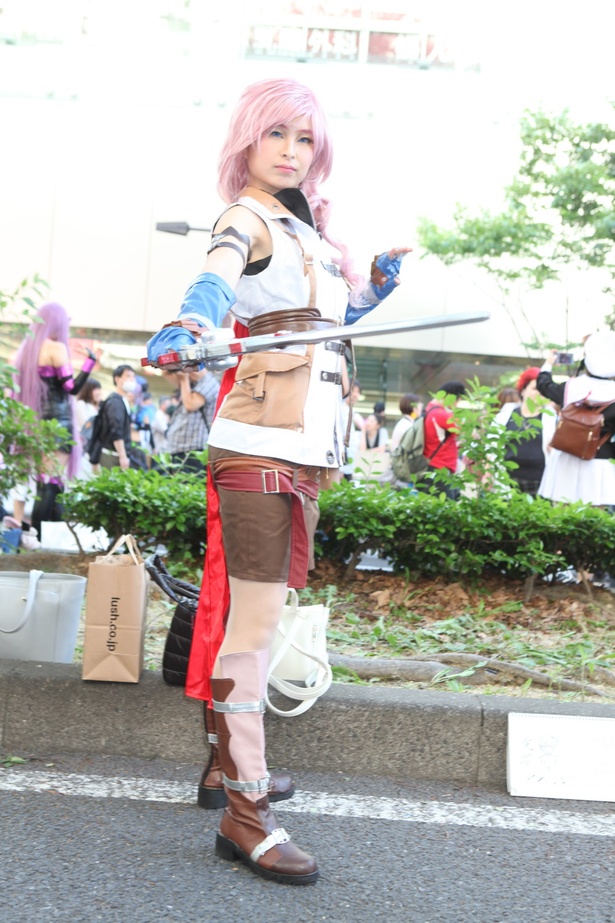 「ファイナルファンタジーXIII」のライトニングに扮したみー助さん
