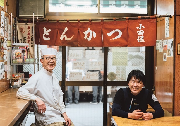 【写真を見る】「まだまだ勉強」と話す田中克己さんと息子の宏明さん