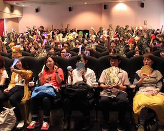 声援、笑い、ツッコミOK！大阪ノリ全開の「アベンジャーズ/インフィニティ・ウォー」応援上映に潜入