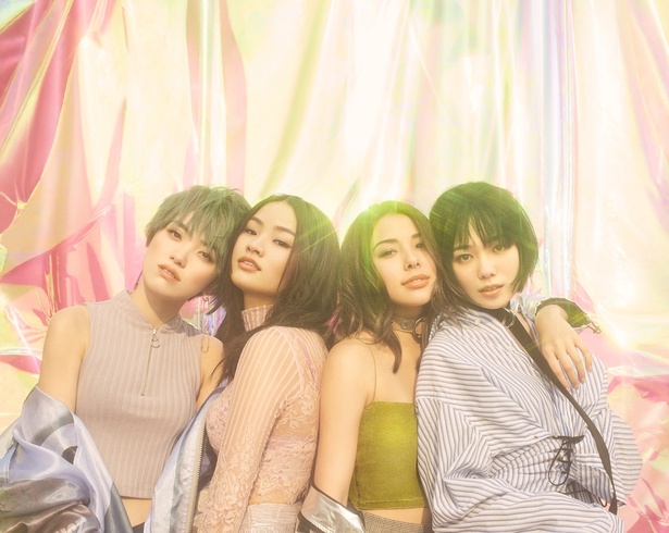「FAKY(フェイキー)」フェイクなフリして、とことんリアルに。 東京からオルタナティブ・ガール・ポップを発信するガールズグループ