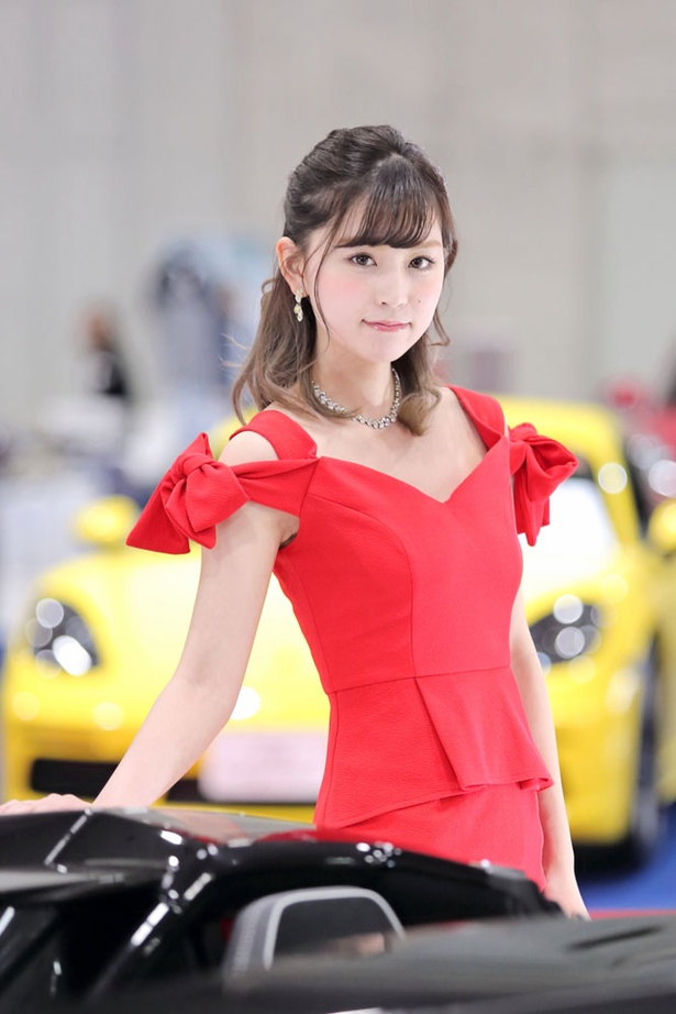 「メガスーパーカーモーターショー2018 in 熊本」で見つけた美人コンパニオン