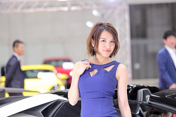 「メガスーパーカーモーターショー2018 in 熊本」で見つけた美人コンパニオン