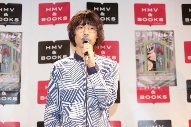 記者会見にて「長編小説第2弾も準備中です」と明言