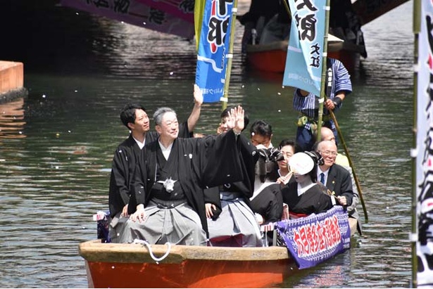 博多の初夏の風物詩「舟乗り込み」が盛大に行われた