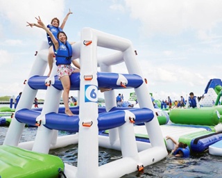 目玉は海上アスレチック＆ナイトプール！まもなくオープンするラグーナのプール営業が楽しそう!!