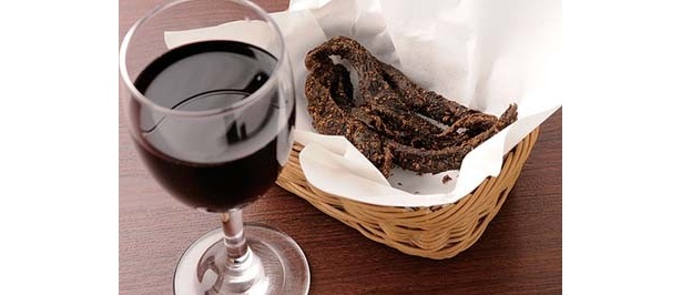 ビールがよく合うビーフジャーキーのような「ビルトン」