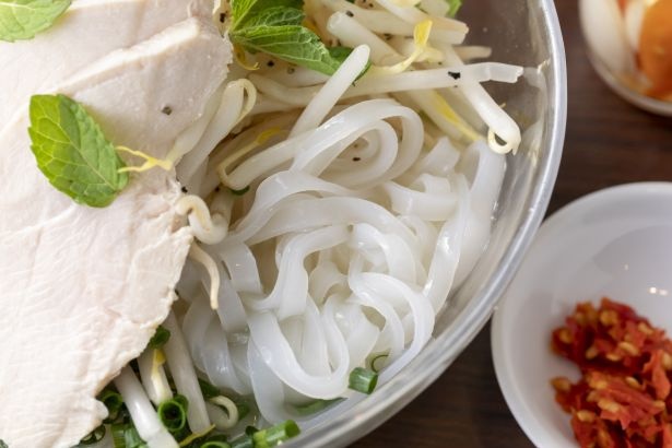 この夏必食 渋谷の人気ベトナム料理店が作る期間限定 冷しフォー ウォーカープラス