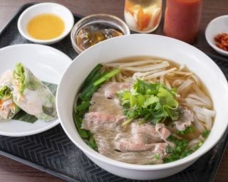 おいしさは世界共通!?ベトナムの人も通う人気店、そのコンセプトは「日本人でも食べやすいベトナム料理」