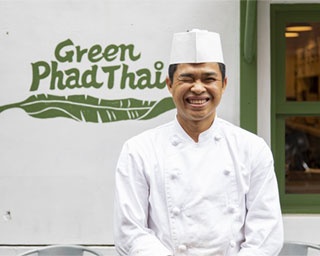 連日満席の人気タイ料理店を守る、敏腕シェフのこだわりとは？